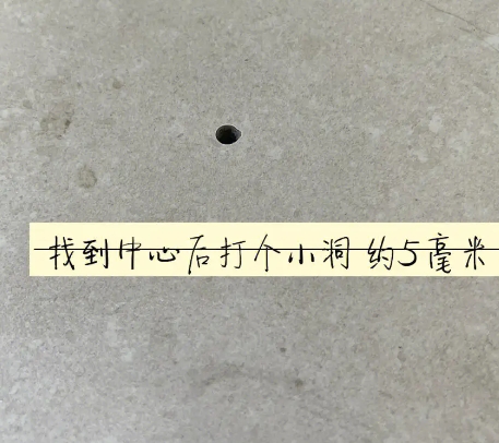 宿迁瓷砖空鼓维修公司专业解答在瓷砖铺贴过程中，如果砂料搅拌不均匀，将会带来以下问题